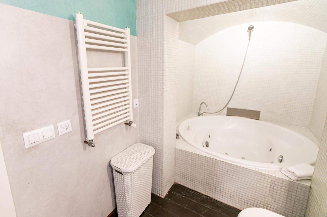 Apartamento 3 Dormitorios En Calle San Vicente. Sevilha Exterior foto