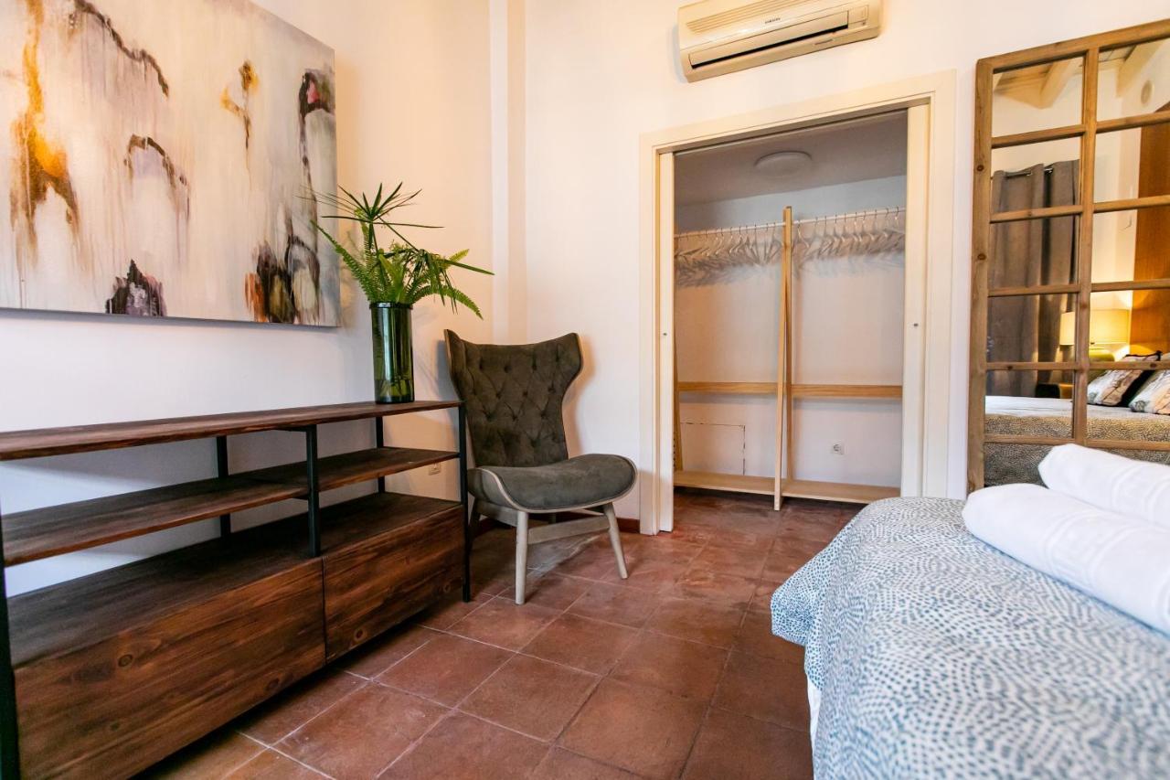 Apartamento 3 Dormitorios En Calle San Vicente. Sevilha Exterior foto